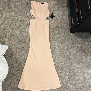 Lulus full length cream colored dress with side cut out
